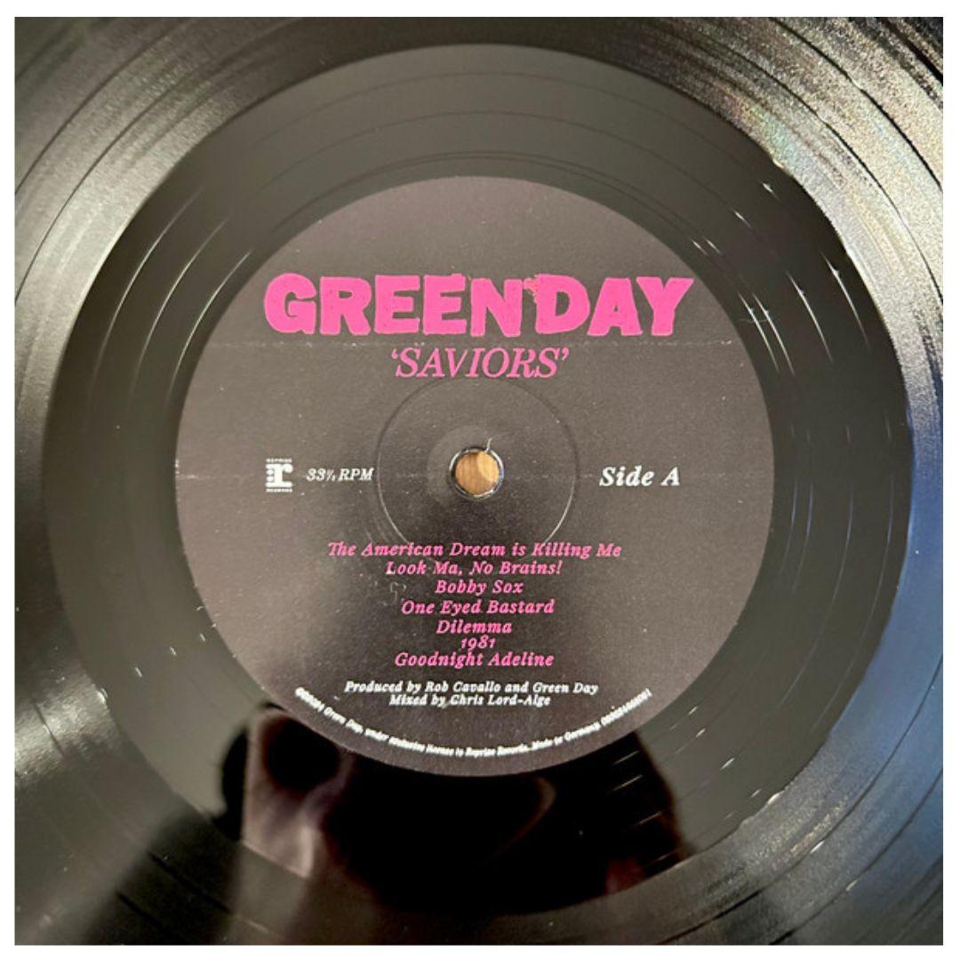 GREEN DAY - SAVIORS | VINILO