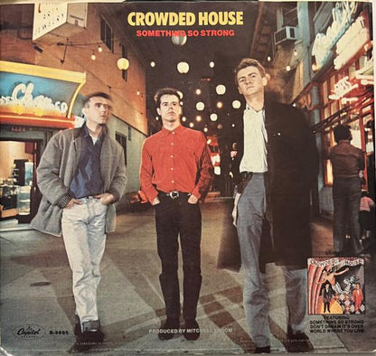 CROWDED HOUSE - SOMETHING SO STRONG | 7" SINGLE VINILO USADO